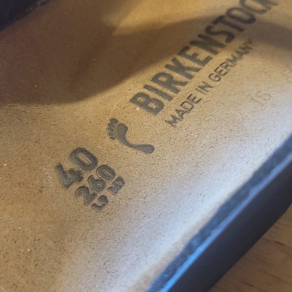 Black Ladies Birkenstock Sandals - Picture 3 of 6